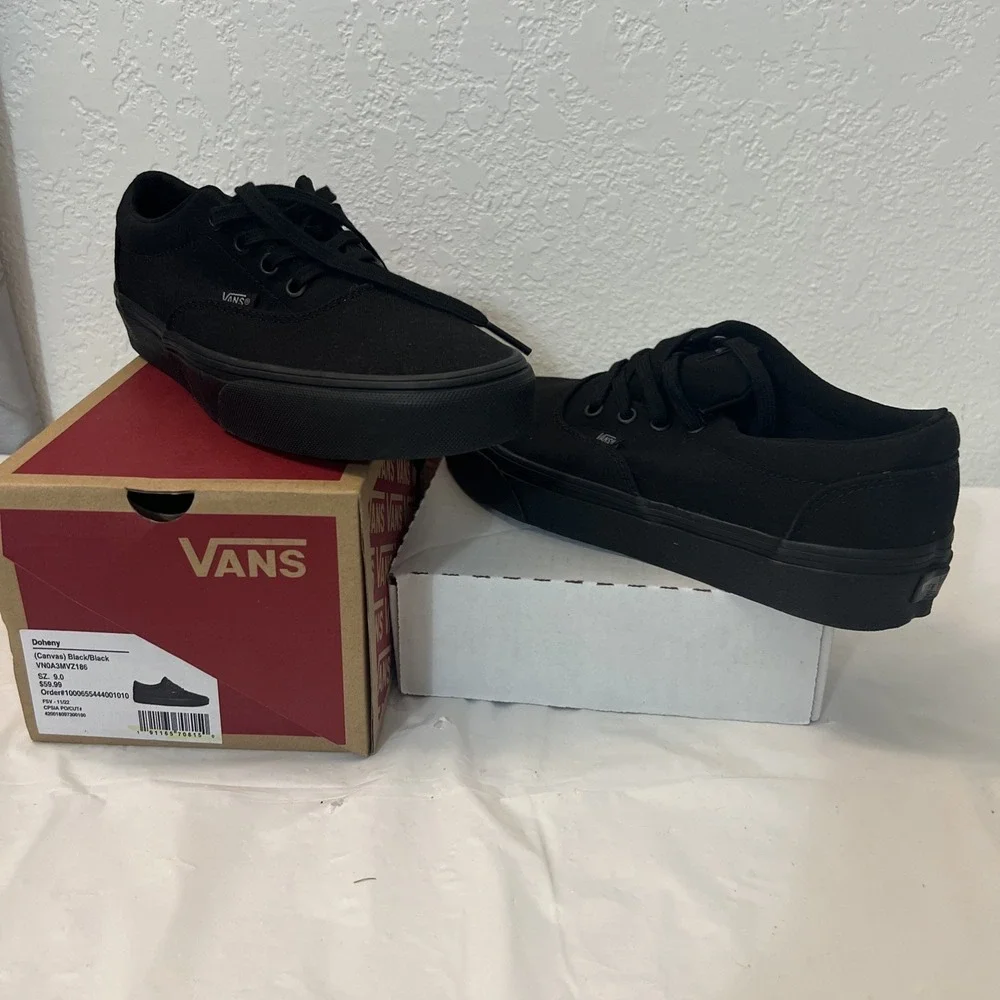 Vans Skate Black Canvas Womens 9 Low 507698 NEW Skate Lace Up Doheny 2022